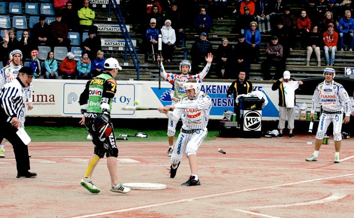 Mikko Kanala iskee kunnarin 020615