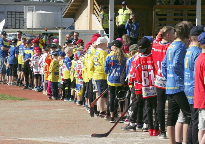 Alajärven Useurojen junnuja Kitrolla