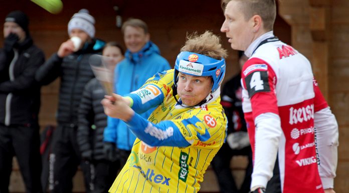 Valtteri_Kleemola_iskee